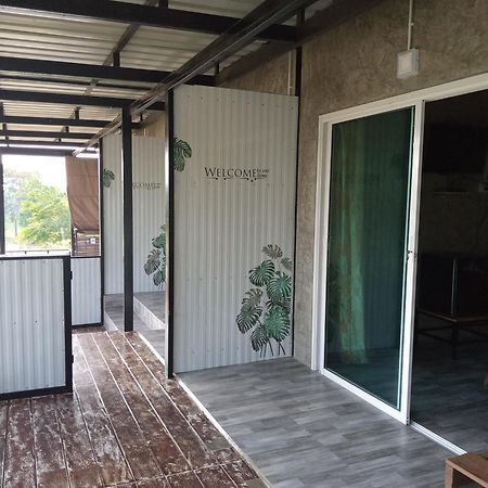 Smile Box Coffee & Resort Nong Hin Екстер'єр фото