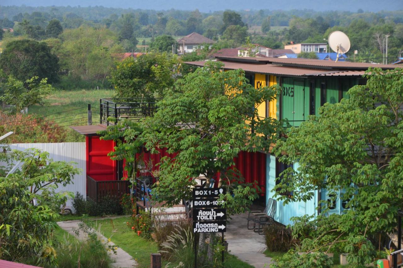 Smile Box Coffee & Resort Nong Hin Екстер'єр фото