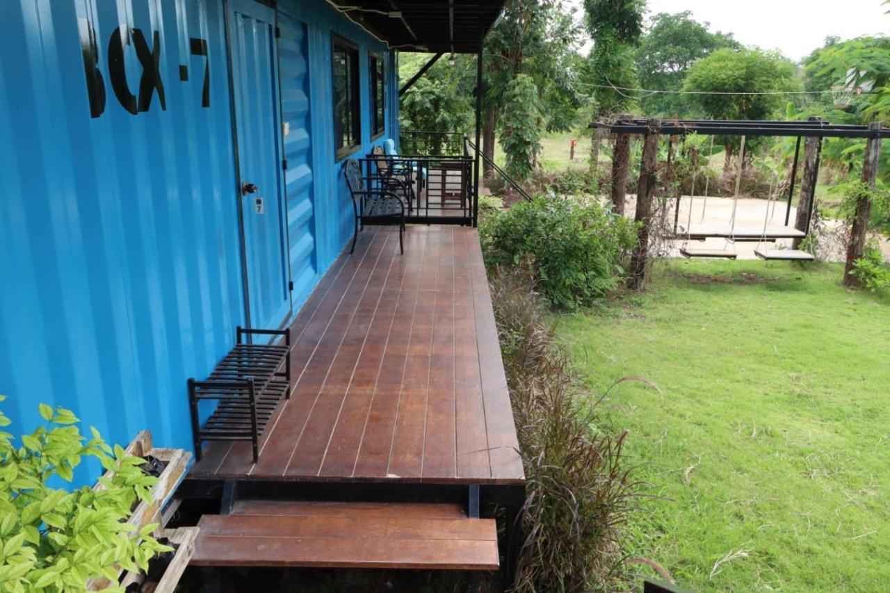 Smile Box Coffee & Resort Nong Hin Екстер'єр фото
