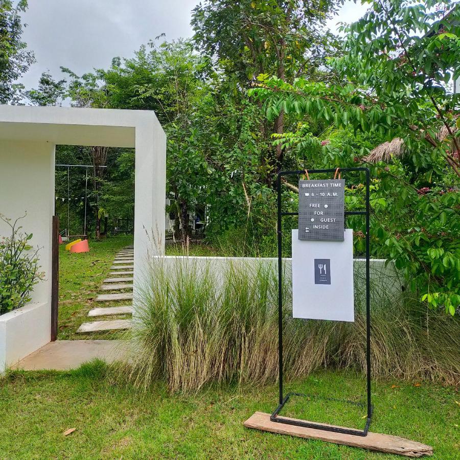 Smile Box Coffee & Resort Nong Hin Екстер'єр фото